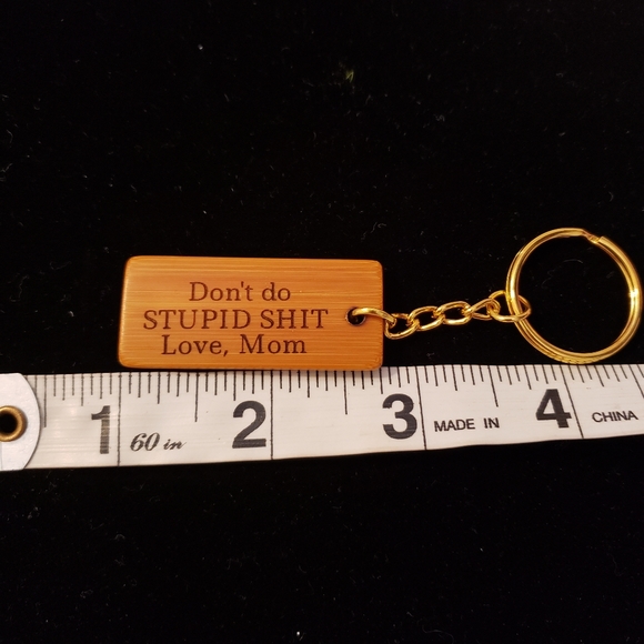 New, Funny Mom Keychain - Picture 2 of 3